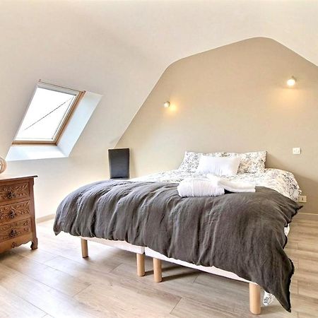 Maison Spacieuse A Plougonven Avec Jacuzzi Et Jardin Eksteriør billede